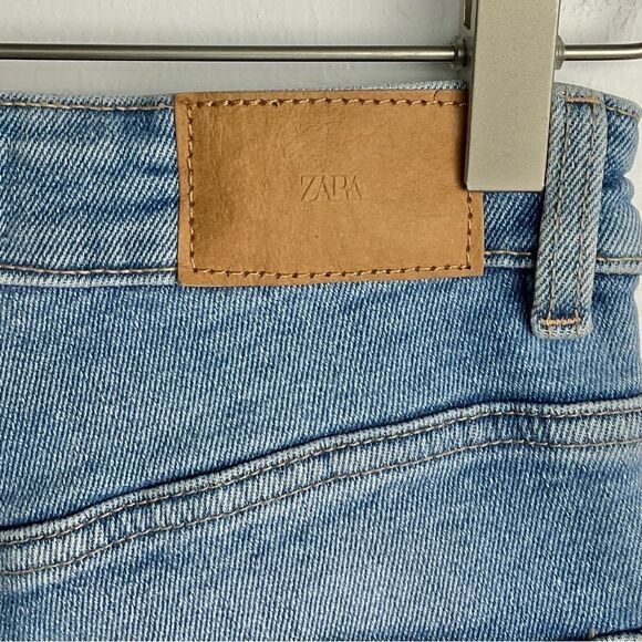 Zara Blue Light Wash Distressed Skinny Jeans 2 - Picture 4 of 7